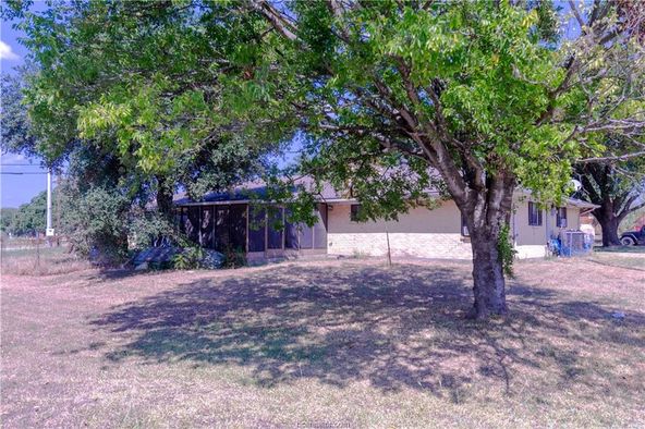 1009 W 18th St, Bryan, TX 77803